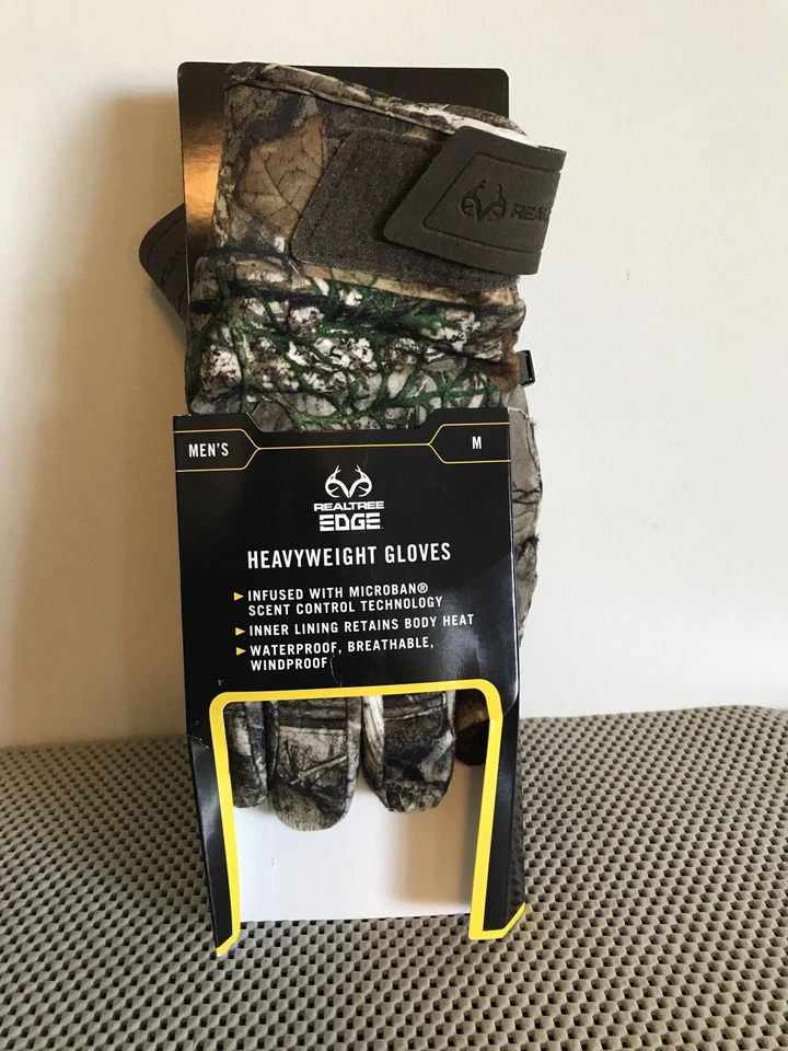 Realtree Edge Heavyweight Gloves Men's Medium Scent Control Waterproof Camo New - Image 1 of 4