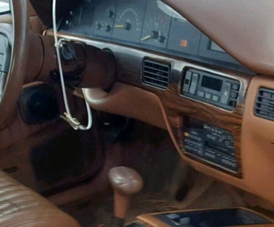 Pontiac Bonneville, 1987, 1988, 1989- 1991, Radio & Lower Dash Woodgrain Bezel - Image 1 of 4