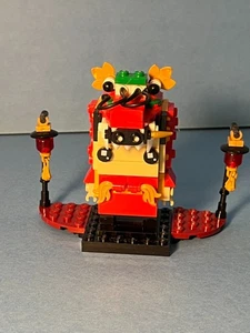 LEGO BrickHeadz Dragon Dance Guy #40354 - Apparaît complet - Vendu en l'état - Photo 1/1