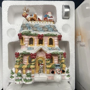 AVON Luminous Treasures "A Visit from Santa" Tealight House NEW - Picture 1 of 4