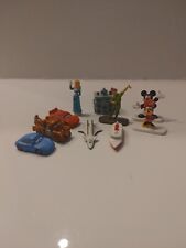 Disney Lot de 10 Packs Collector Park Series Mini Figurines Assorties
