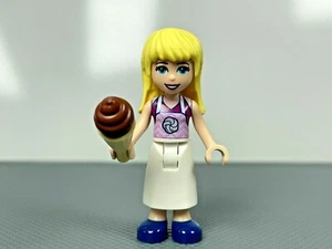 Minifigura Stephanie LEGO Friends 41440 Mini Muñeca Falda Blanca y Delantal Magenta - Imagen 1 de 8