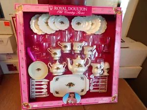 Royal Doulton Old Country Roses Plastic 46-Piece Tea Play Set @1997 NIB - Picture 1 of 10