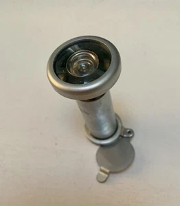 Yale Door Viewer Wide Angle Security Peep Hole Silver Polished Chrome Peephole - Picture 1 of 6