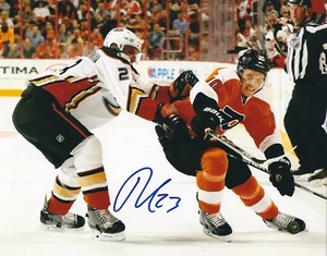 Autographed 8x10 Francois Beauchemin Anaheim Ducks photo - w/COA - Picture 1 of 1