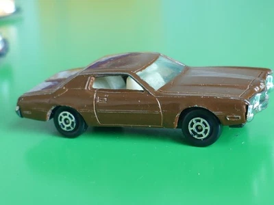 Vintage yatming Ford Thunderbird, Rare And Nice Condition, HTF!  1/64 - Image 1 of 4