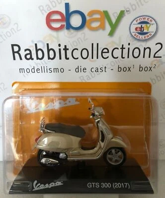 DIE CAST 1/18 " GTS 300 (2017) " VESPA COLLECTION SCALA - Immagine 1 di 2