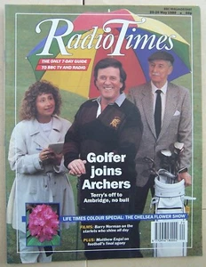 Radio Times/1989/Terry Wogan/Archers/Journey Into Space/Tim Roth/FA Cup Final/ - Bild 1 von 7