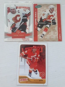 Lot of (9) Jarome Iginla Hockey Cards ***Read Description - Imagen 1 de 3
