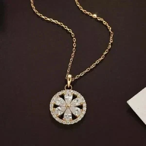 Collar colgante con halo de moissanita talla pera de 1,30 quilates enchapado en oro amarillo de 14 quilates - Imagen 1 de 4