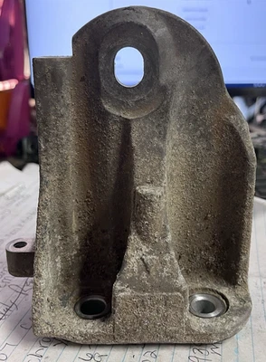 2011 NISSAN MAXIMA 3.5L FWD FRONT ENGINE FRAME MOUNT SUPPORT BRACKET--S6 - Image 1 of 3