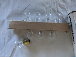 LOT OF 8 sylvania S315 25W Incandescent light bulb - Picture 1 of 3