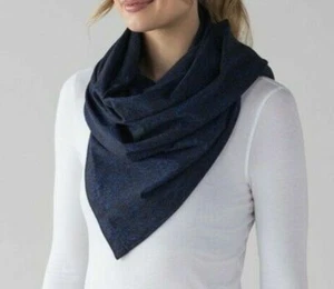 Neu mit Etikett Damen lululemon Vinyasa Schal Jacquard - AEKV - Einheitsgröße - Bild 1 von 4