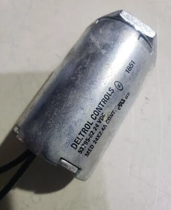Deltrol Controls 53795-82 Solenoid, Tubular, MED24X2.4, 24VDC - Picture 1 of 5