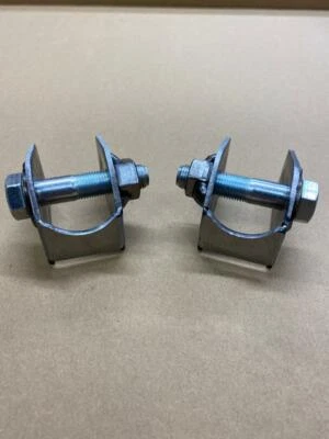 Atlas Axle Shock Absorber Brackets + Bolts - Grp 4 by Gartrac - Image 1 of 3