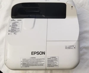 Epson EB-475W WXGA HDMI VGA Ultra Short Throw 2600 Lumens Projector - Picture 1 of 20