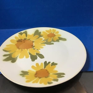 Mikasa Cera-Stone “Dolly” 3152-k1 Japan 12” Yellow Daisy Plate - Picture 1 of 5