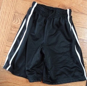 EUC BOY'S BLACK w/WHITE STRIPE REVERSIBLE GYM / ATHLETIC SHORTS -- SIZE 6-8 - Picture 1 of 3