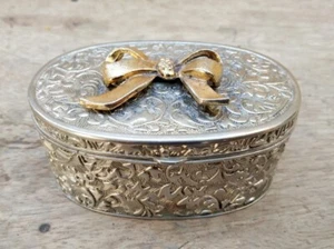 Vintage Victorian Style Oval Shape Box Blue Velvet Jewellery Trinket Box - Picture 1 of 12