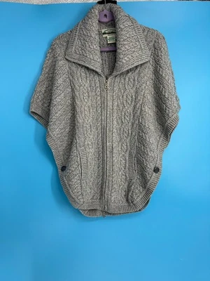 Nuevo Poncho Aran Craft Ireland Para Mujer Gris Lana Merino Tejido con Cable Cremallera Completa XS Foto 1 de 4
