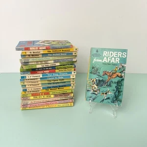 Vintage Posten 20 Kinder Reiten Taschenbücher Christine Pullien Thompson - Bild 1 von 5