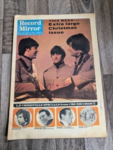 RECORD MIRROR Music Paper - 18th December 1965 - The Beatles Cover - Foto 1 di 9