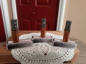 Lot of 3 Mary Kay Lip Gloss Gold Sequins # 020420 - .27 FL. OZ.  - New in Box - Picture 1 of 5