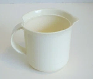 Tupperware White Creamer Container #2309 Only - No Lid - Picture 1 of 1