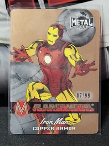 2024 Avengers Metal Universe Planet Metal Copper Armor Iron Man /99 - Foto 1 di 2