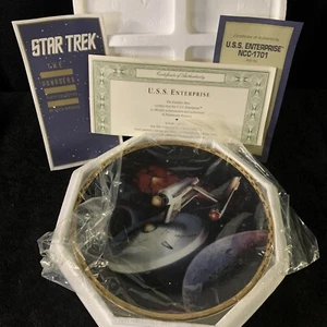 Vintage Star Trek USS Enterprise NCC-1701 Hamilton Collection Plate-1993 #1962 O - Picture 1 of 3
