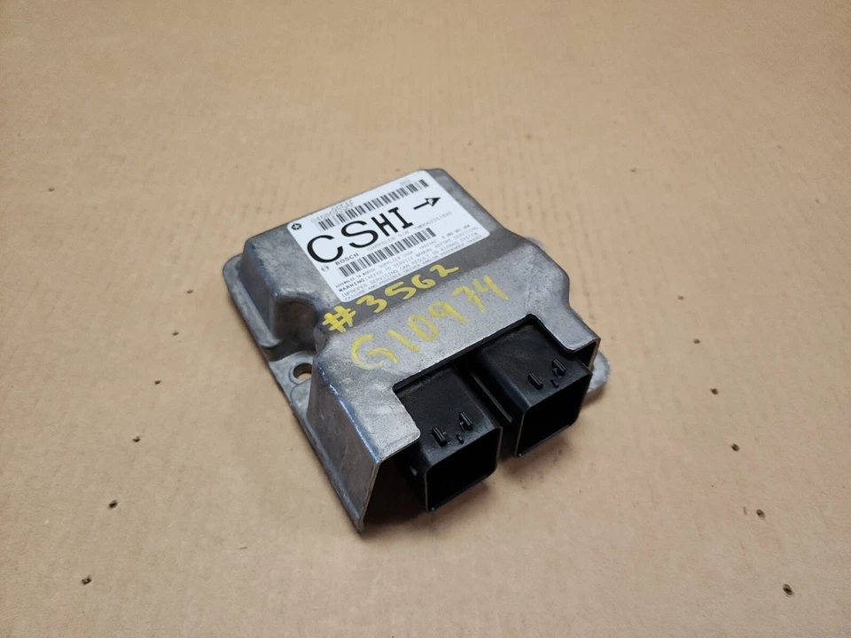 2004-2005 克莱斯勒太平洋原始设备制造商 OCCUPANT 安全修复模块 04686955AF — 第 1/4 张图片