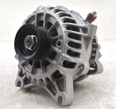 Motorcraft Reman Alternator 135 Amp GLV-8889-RM Lincoln Town Car 4.6L 2004-2006 - Image 1 of 4