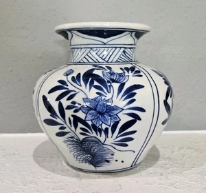 Asiatische Delfter blau und weiß Keramik Vase Blumendesign Thailand 5,5" - Bild 1 von 8