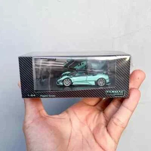 Tarmac Works x GLOBAL64 - Pagani Zonda Light Blue Carbon Edition Hong Kong - Picture 1 of 1