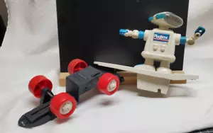 Vintage 1986 Playtime Skatebot Motorized Robot Toy For Parts - Picture 1 of 15