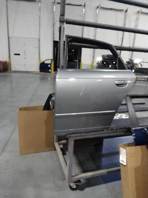 Audi A4 2006 puerta trasera izquierda plateada 61 k millas pieza OEM #515401 4x4 Foto 1 de 2