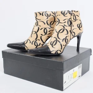 2000 Chanel 35 US 5 boots shoes CC logo beige black - Picture 1 of 18