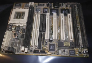 Zida TX98-3D Gniazdo 7 AT Płyta główna PCI ISA ATX ZASILACZ stożek VIA chipset - Zdjęcie 1 z 12