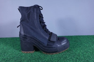 Converse Chuck Taylor All Star Platform Boots Black 563468C Women Size 8 - Image 1 of 4