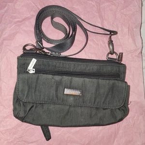 Baggallini Mini Crossbody Wallet Purse Wristlet Black Nylon Travel Bag Organizer - Picture 1 of 10