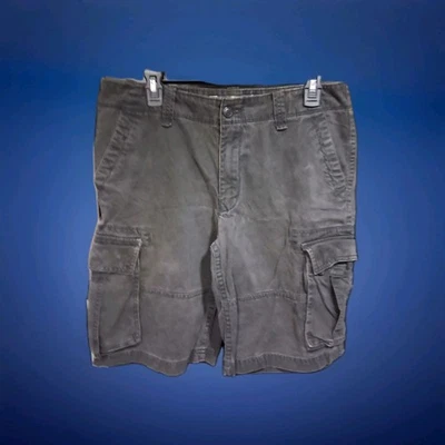 Old Navy Cargo Shorts Men's Size 32 Black 100% Cotton  - Image 1 of 4