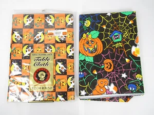 Vintage Halloween Vinyl Tablecloth Lot (2) - Round & Square - Flannel Backed - Picture 1 of 4
