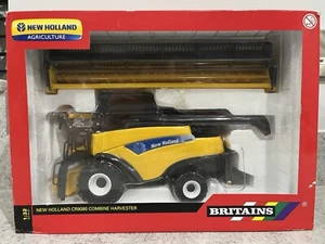 Britains Farm - New Holland CR9080 Combine Harvester - 1:32 - 42414 - New/Mint - Picture 1 of 4