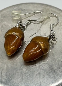 Vintage Enamel Acorn Drop Earrings 925 Sterling Wires Oak Fall Unique Jewelry - Imagen 1 de 4