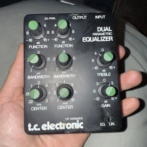 T C Electronic Dual Parametric Equalizer Vintage Tested Working - Picture 1 of 6