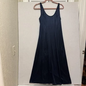 Delicates Dress Womens Medium Maxi Tank Slip Adjustable Straps Lingerie - Picture 1 of 8