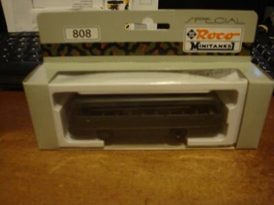 ROCO MINITANKS Z-808  DAIMLER BENZ O 321 OMNIBUS GERMAN ARMY BUS - Image 1 of 4