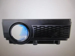 GPX 800 x 480 Mini Projector with Bluetooth and 2000 Lumens - PJ300B - Picture 1 of 5
