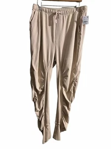 Free People Movement Damen Large Crop Harem Jogginghose beige neu mit Etikett $ 88 - Bild 1 von 10