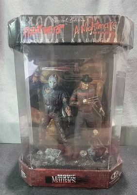 McFarlane Toys Movie Maniacs Special Edition Jason Voorhees VS Freddy Krueger - Image 1 of 4